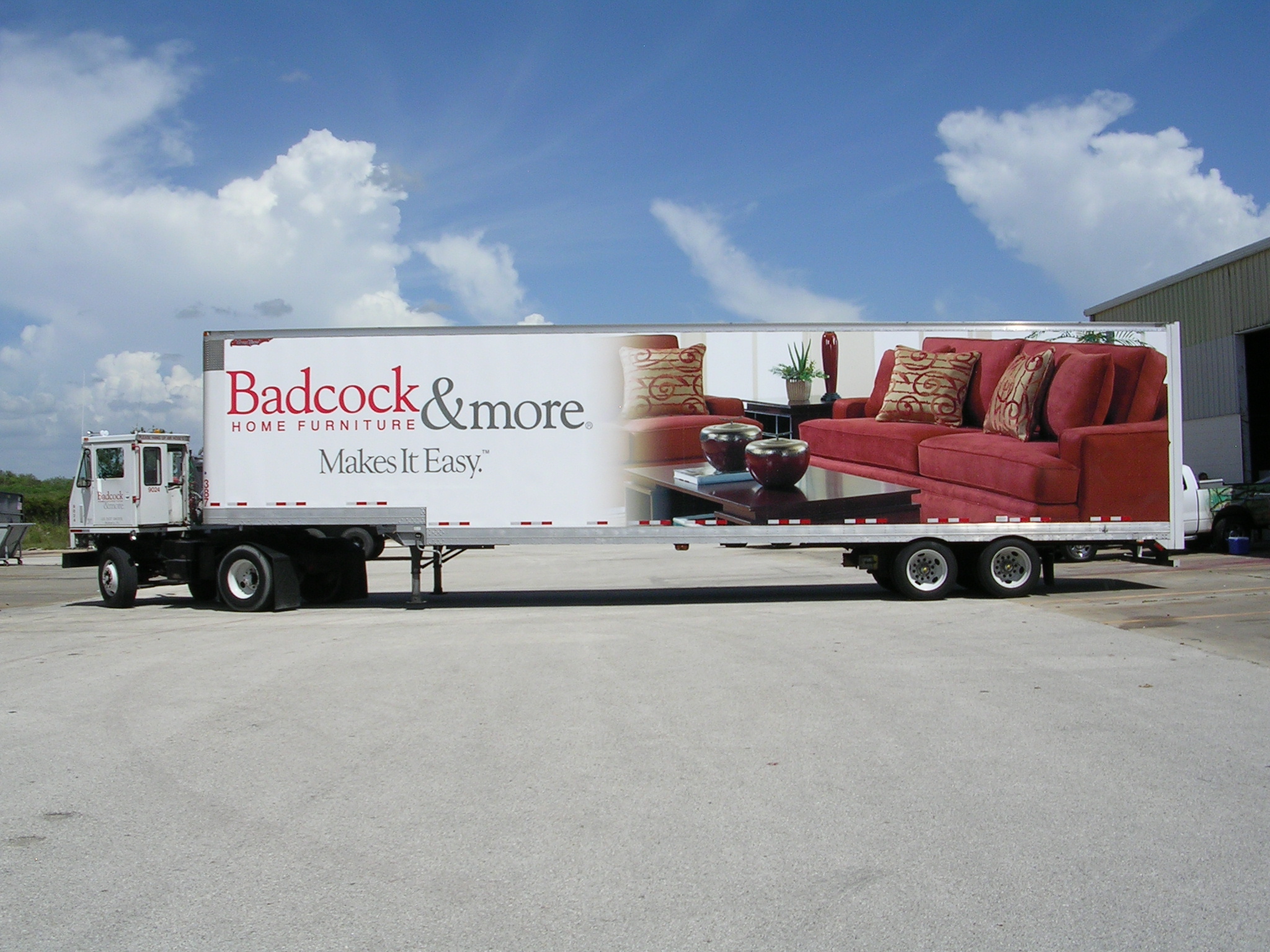 Now That's a Image Gallery Trailers